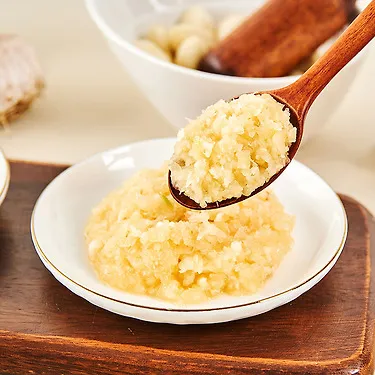 [더싱싱] 25년산 국내산 냉장 다진마늘 1kg + 1kg 무료배송