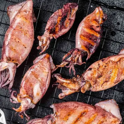 [수산대전20%][파인밀] 통~통한 손질 통오징어 진공포장 220g 270g 350g 400g 5팩