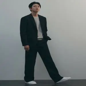 [리얼지오지아] 2026 지오지아 사계절 세미와이드카라 구김없음 드레스셔츠 ADG1WD1931 ADG1WD1931