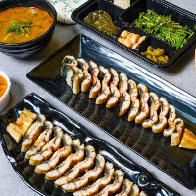 국내산 자포니카 민물장어 1KG 손질 후 600G